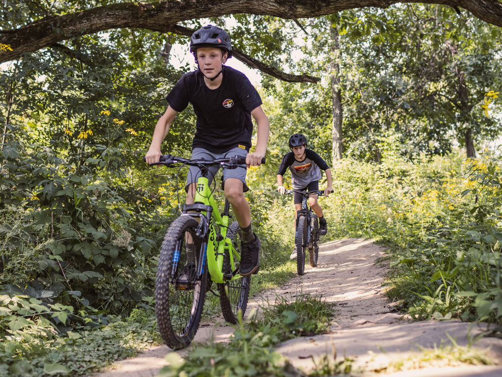 Mongoose Status 24-inch Kids Full Suspension Mountain Bike